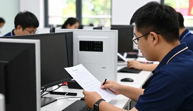 网络技术咨询帮助客户实现小程序开发目标